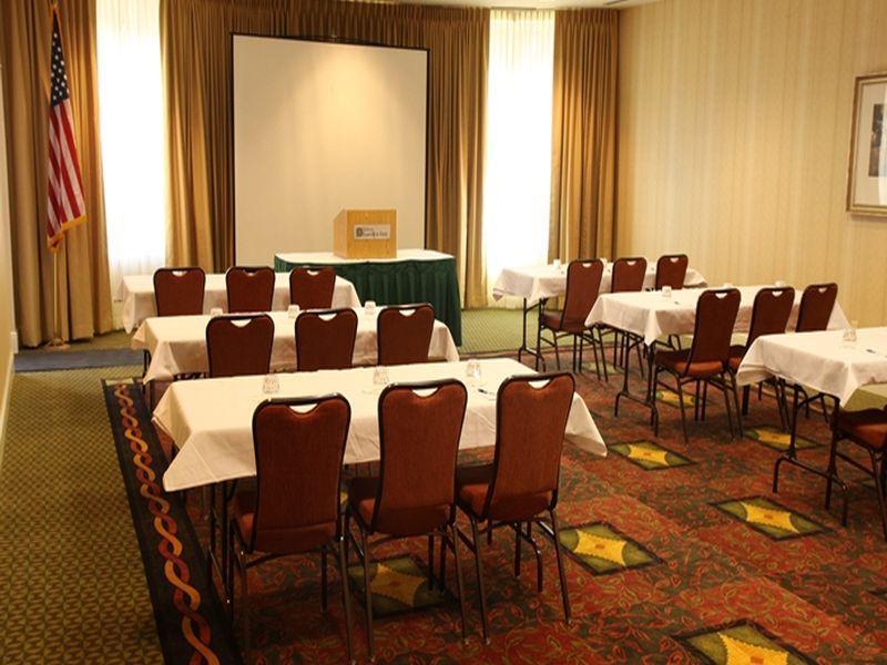 Hilton Garden Inn Rochester Downtown, Ny Exterior foto